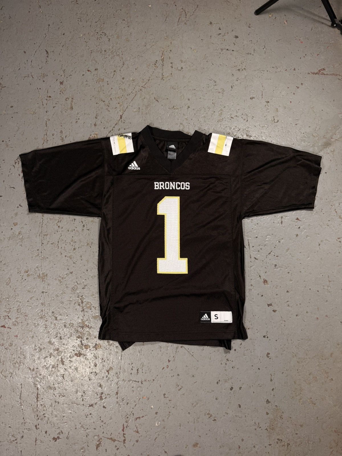 Adidas Vintage Mesh Adidas Bronco Jersey Football NFL Size US S / EU 44-46 / 1 - 1 Thumbnail
