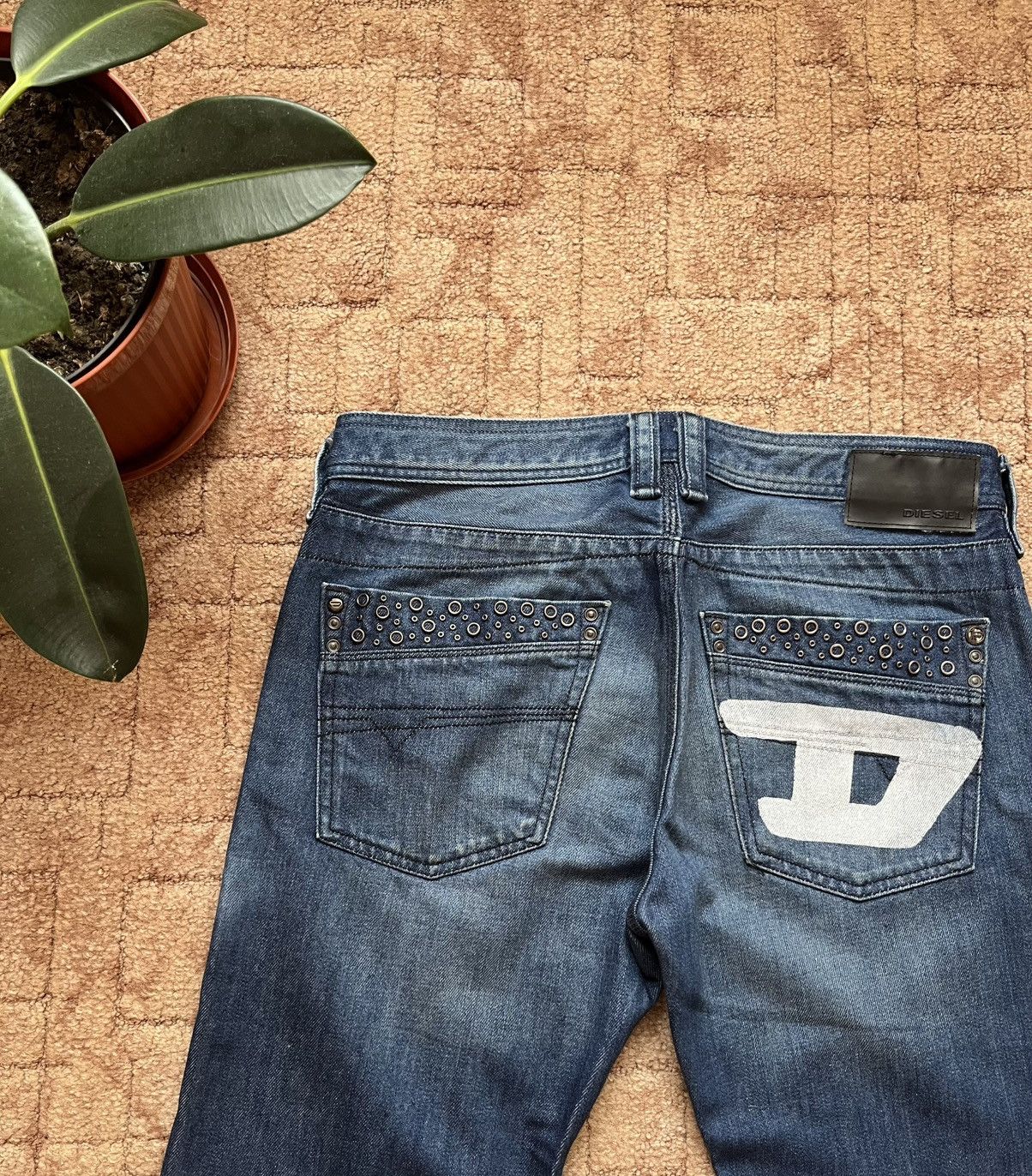 Diesel Vintage Diesel Big Logo Streetwear Denim Pants Blue Jeans Size US 32 / EU 48 - 2 Thumbnail