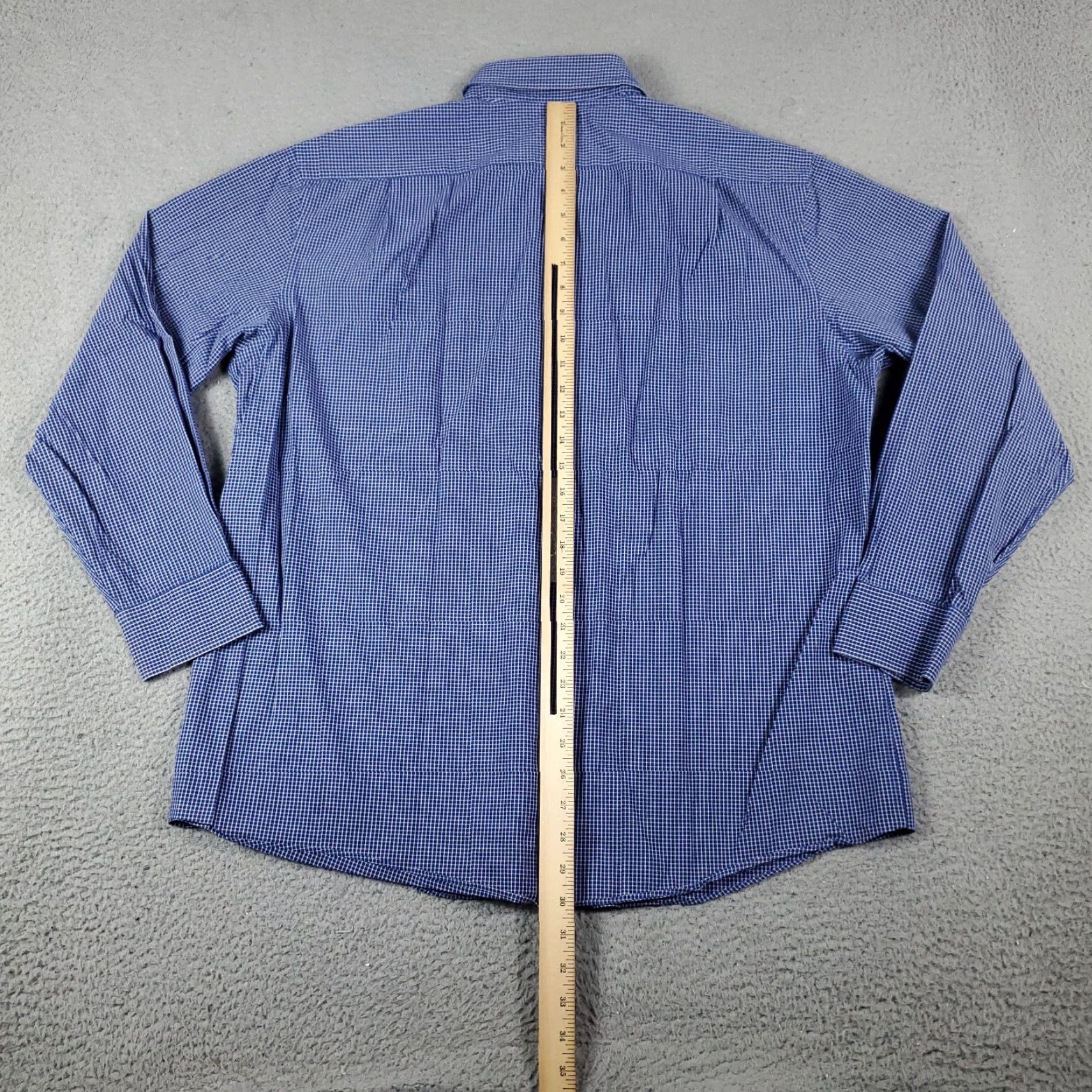Tommy Hilfiger Tommy Hilfiger Shirt Mens XL Blue Check Button-Up Long Sleeve Casual Dressy Button-Down Modern Preppy Mens XL Blue Check Shirt Size US XL / EU 56 / 4 - 5 Thumbnail