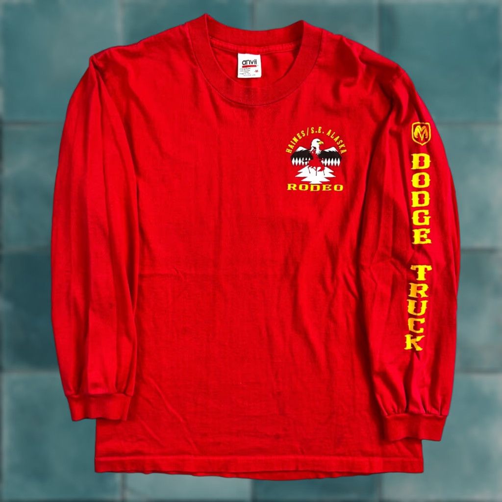Anvil VINTAGE Anvil T-Shirt USA Red Long Sleeve Crew Neck Car Graphic 90s Size US M / EU 48-50 / 2 - 1 Thumbnail