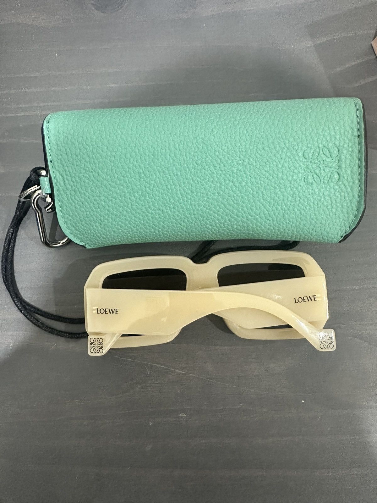 Loewe LOEWE Acetate Paulas Ibiza Dive In Sunglasses LW40064U Beige Size ONE SIZE - 9 Thumbnail