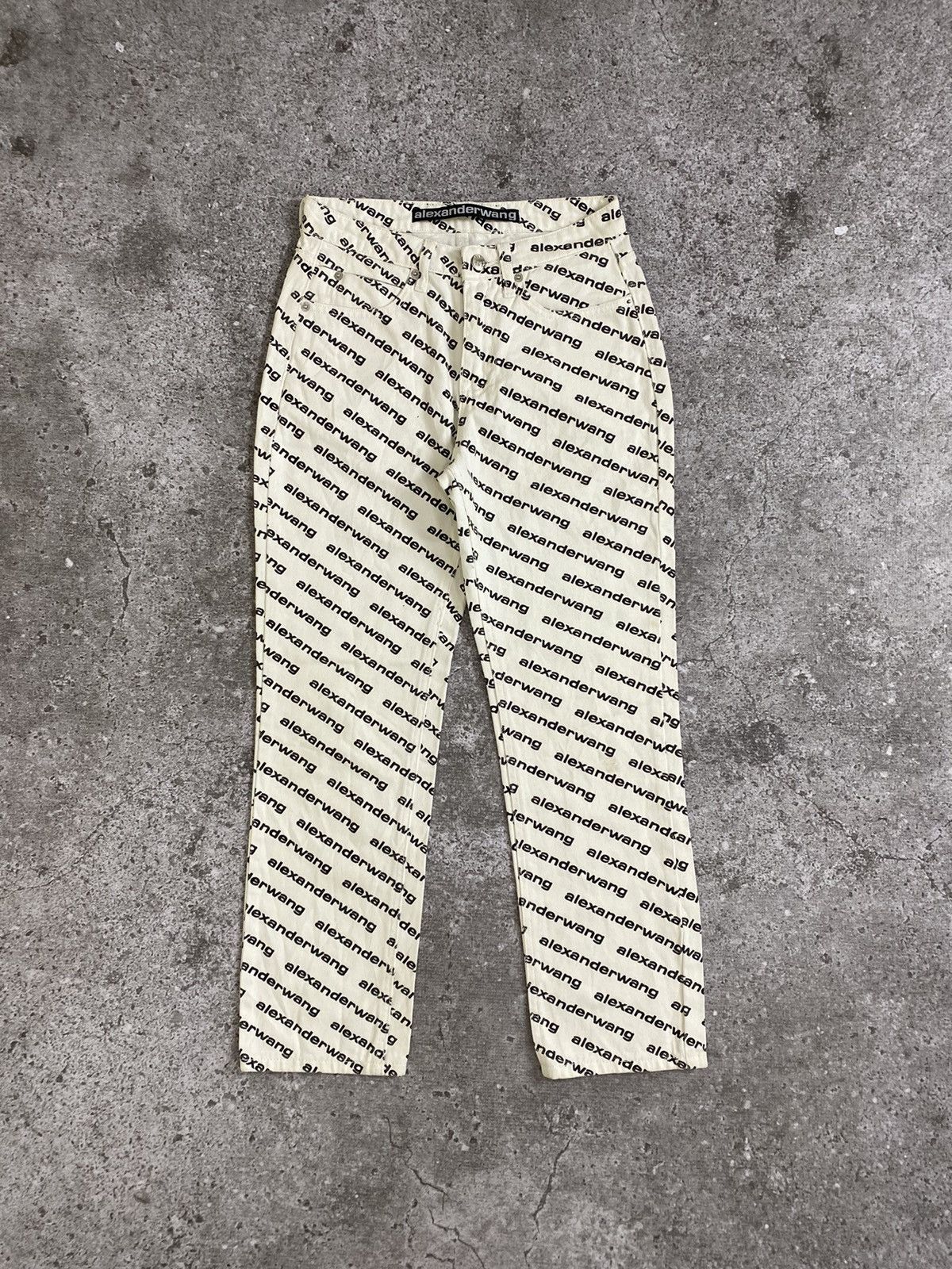 Alexander Wang Alexander wang logo print jeans Size US 26 / EU 42 - 1 Thumbnail