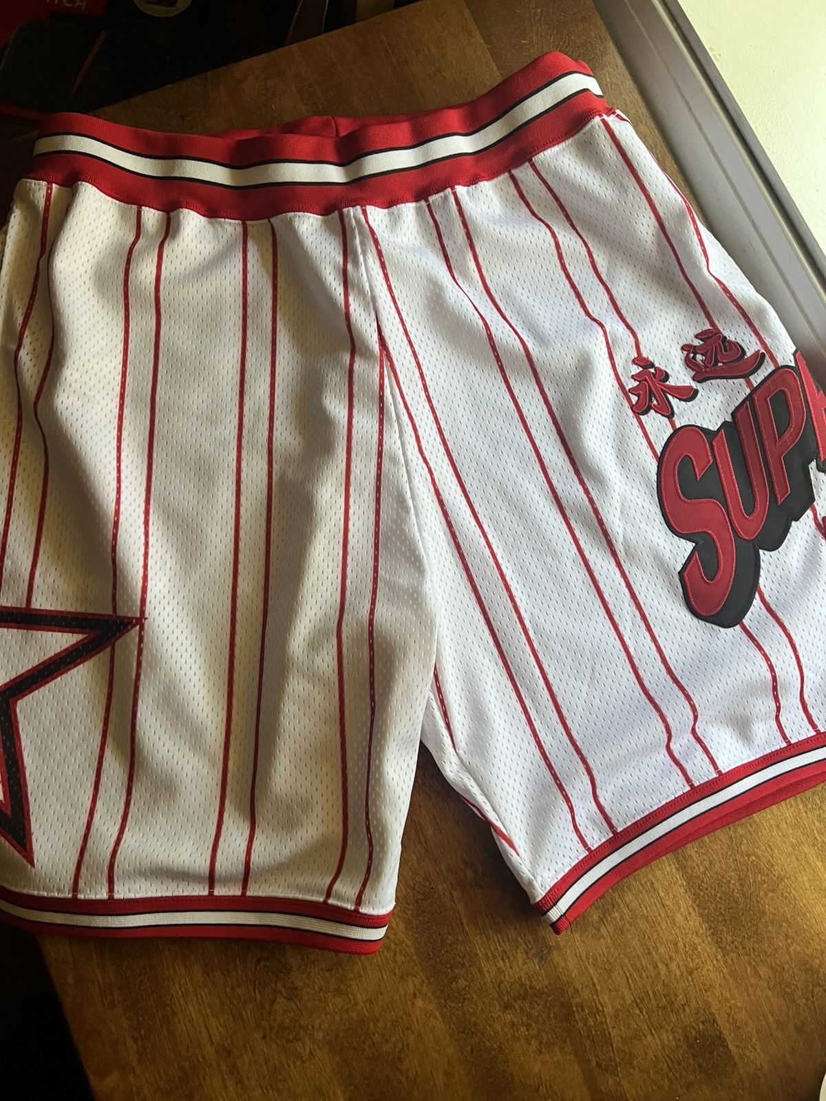 Supreme × Vintage Supreme Star Basketball Short Size US 32 / EU 48 - 3 Thumbnail