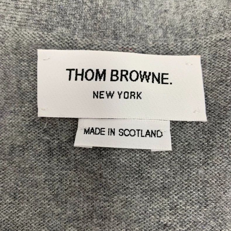 Thom Browne Thom browne Gray classic four-bar cashmere V-neck single-br Size US L / EU 52-54 / 3 - 5 Thumbnail