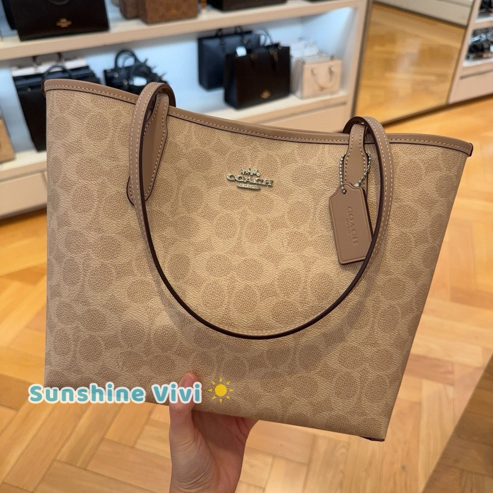 Coach NWT Coach Medium City Tote Bag CDX82 Silver /SAND/TAUPE Size ONE SIZE - 1 Thumbnail
