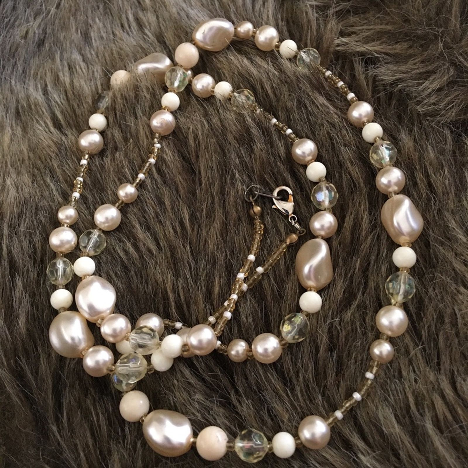 Vintage Vintage faux pearl and glass bead necklace Size ONE SIZE - 6 Thumbnail