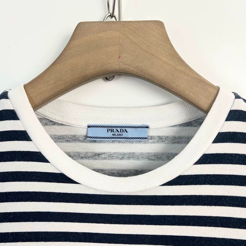 Prada Prada 24 new black and white striped long sleeves pocket p Size US XS / EU 42 / 0 - 3 Thumbnail