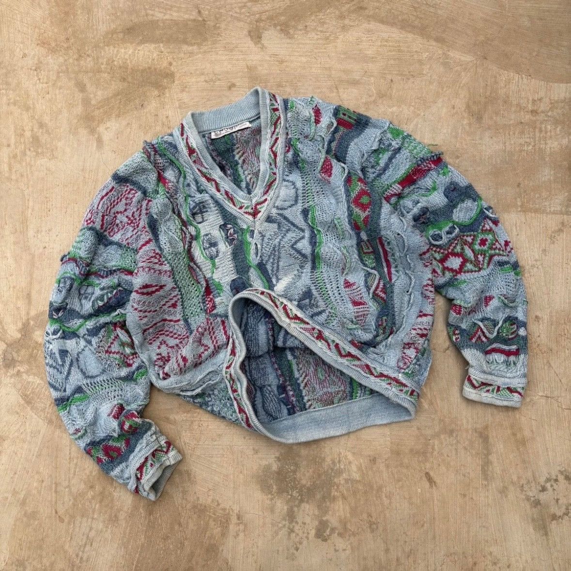Coogi Vintage 90s Coogi Blues 3D Knit Sweater Size US L / EU 52-54 / 3 - 1 Thumbnail