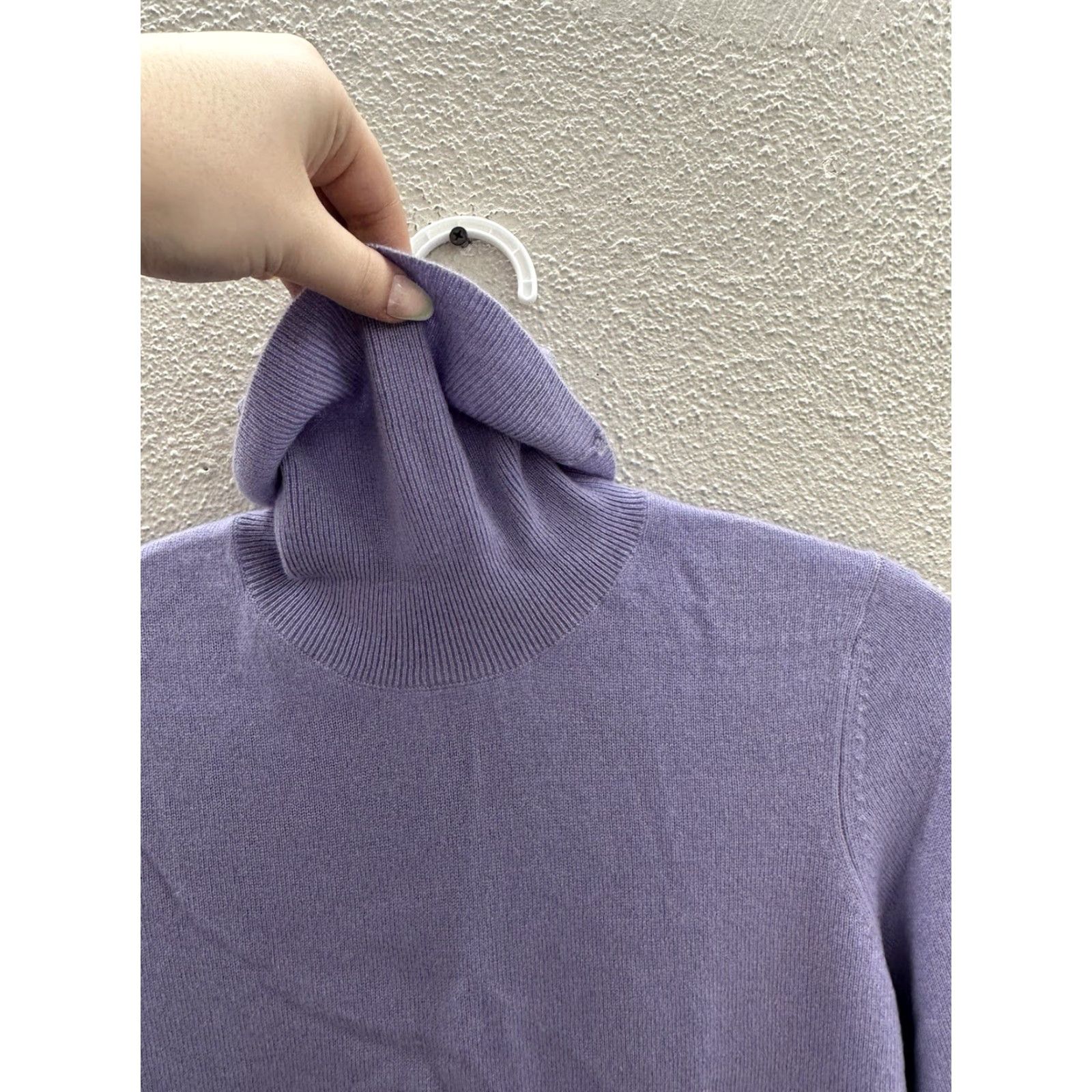 Vintage Sutton Studio Womens Sweater Size Large Wisteria Purple Turtleneck Cashmere NWTs Size L / US 10 / IT 46 - 3 Thumbnail