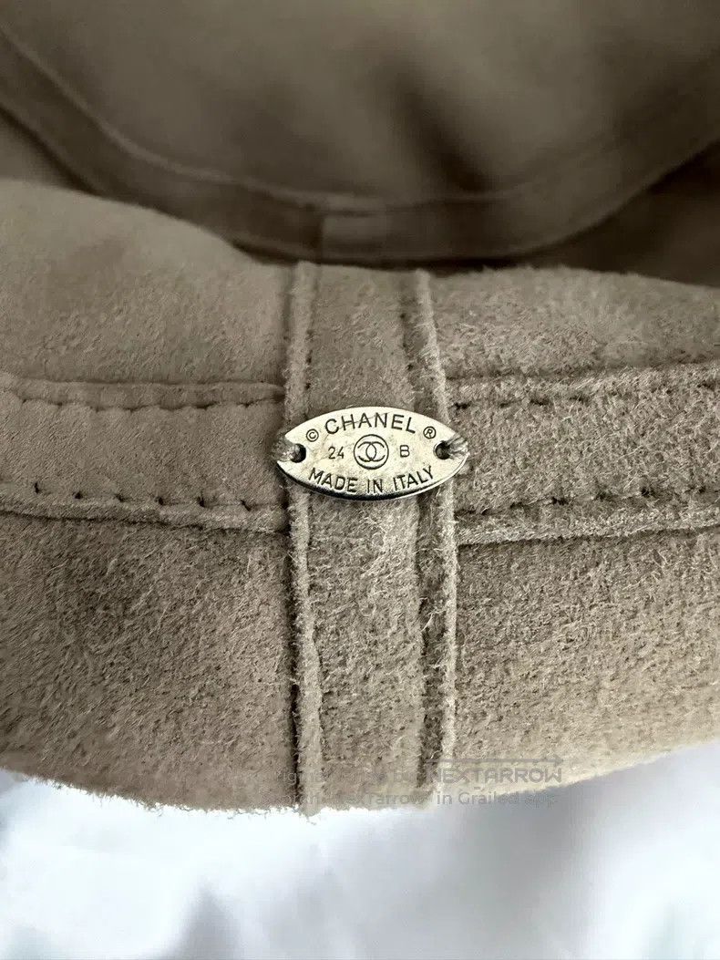 Chanel Chanel Ski series double-sided milk tea-coloured furry fis Size ONE SIZE - 5 Thumbnail