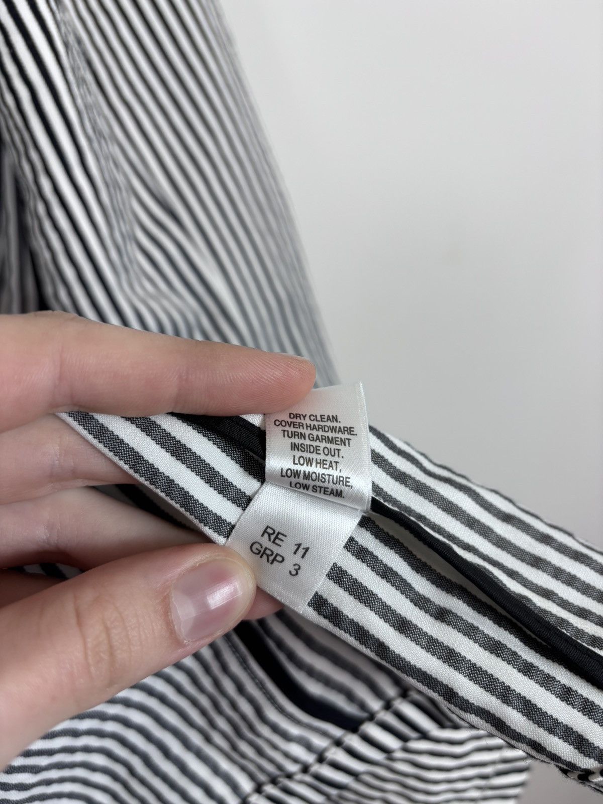 St. John St. John Women’s White/Black Striped Blazer Jacket Size S / US 4 / IT 40 - 15 Thumbnail