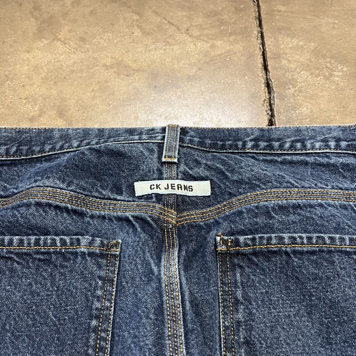 Vintage Vintage Y2K Calvin Klein Jeans Carpenter Denim Baggy Skater Size US 34 / EU 50 - 5 Thumbnail
