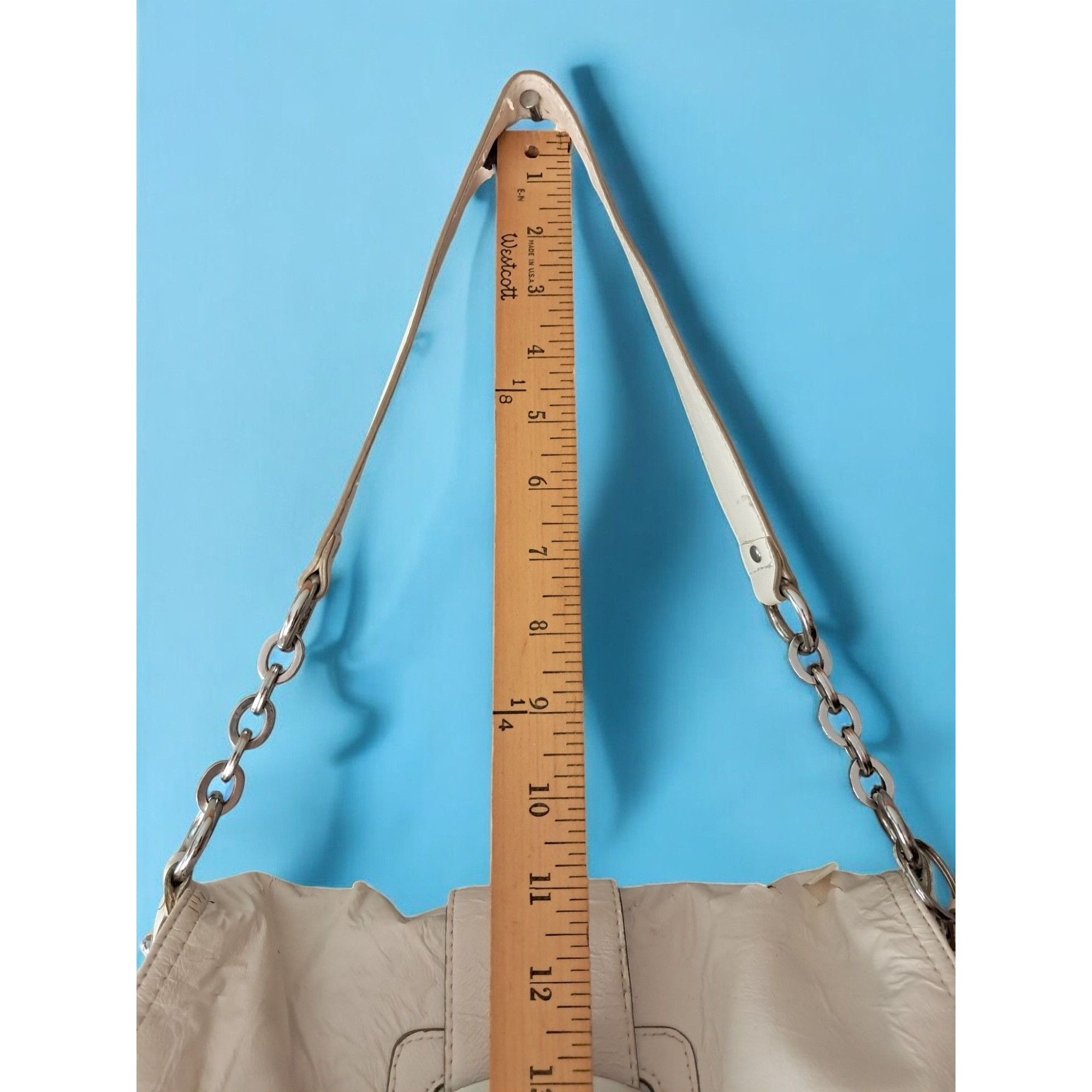 Other Liz Claiborne White Faux Leather Shoulder Bag Size ONE SIZE - 17 Thumbnail