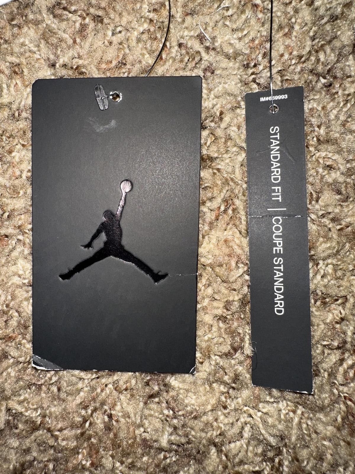 Designer Air Jordan Legacy AJ13 Graphic White T-Shirt Size US XS / EU 42 / 0 - 10 Thumbnail