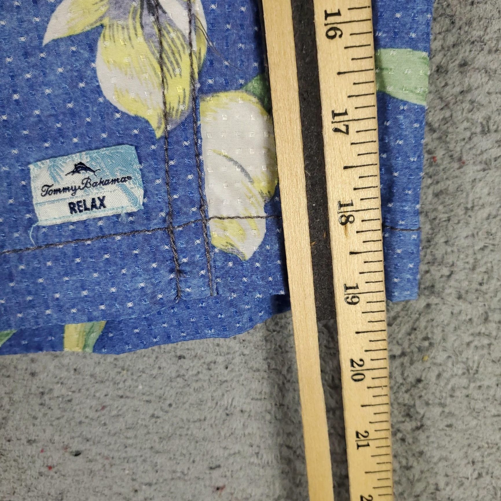 Tommy Bahama Tommy Bahama Shorts Mens 34 Blue Floral Swim Trunks Relax Board Shorts Summer Size US 34 / EU 50 - 6 Thumbnail