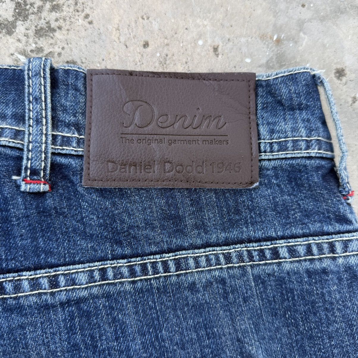 Japanese Brand VINTAGE DANIEL DODD FADED JEAN DENIM PANTS Size US 44 / EU 60 - 13 Thumbnail