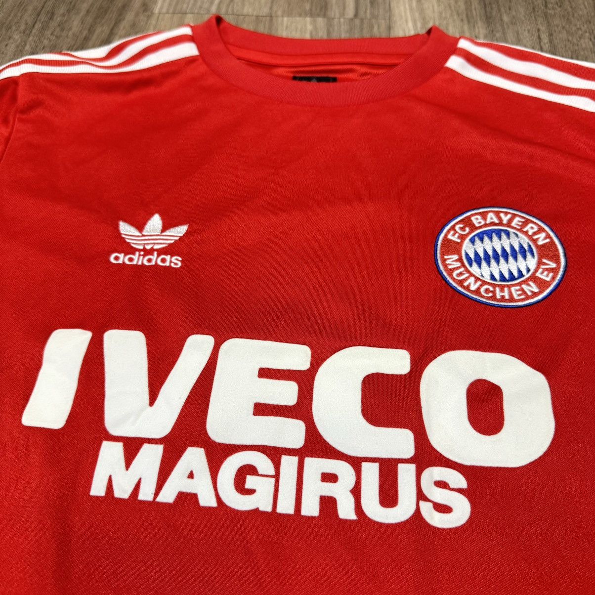 Adidas Bayern Munich 80s retro L/S home shirt (blokecore style) Size US M / EU 48-50 / 2 - 3 Thumbnail