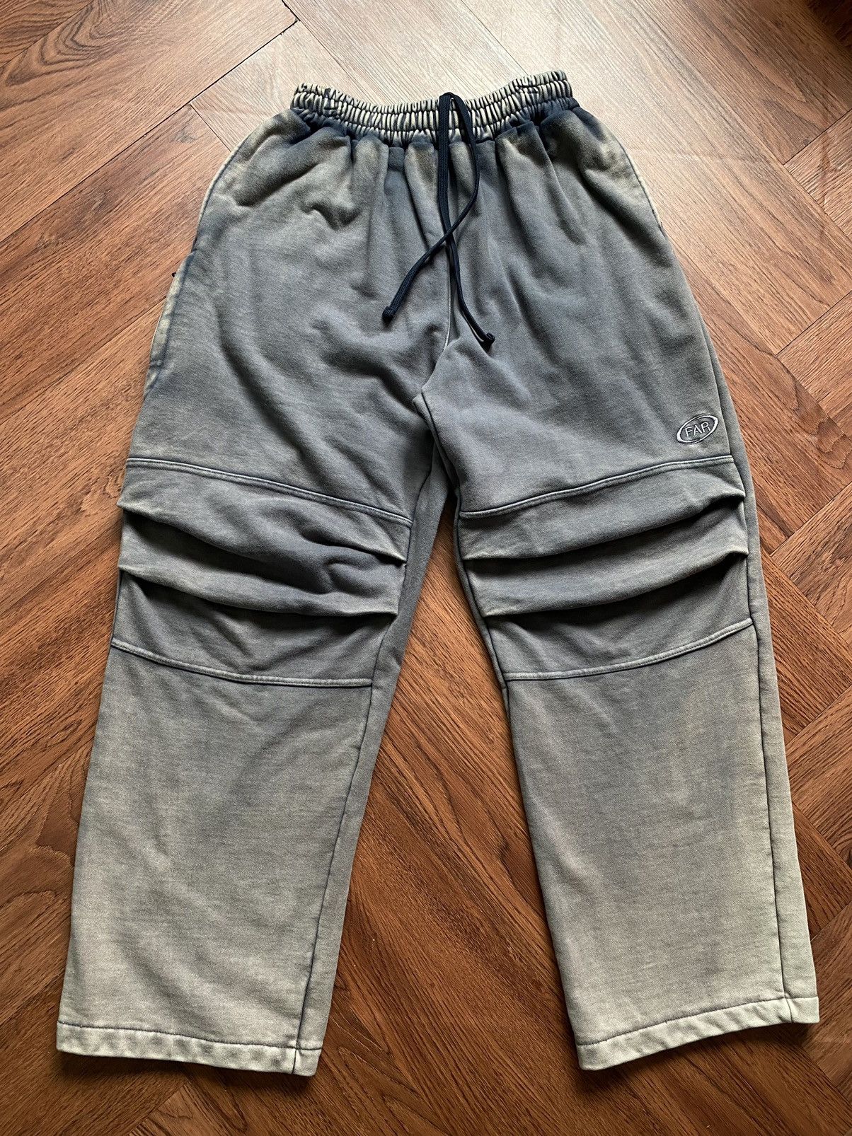 FAR FROM WHAT Far From What Hoodie With Pants Size US XL / EU 56 / 4 - 8 Thumbnail