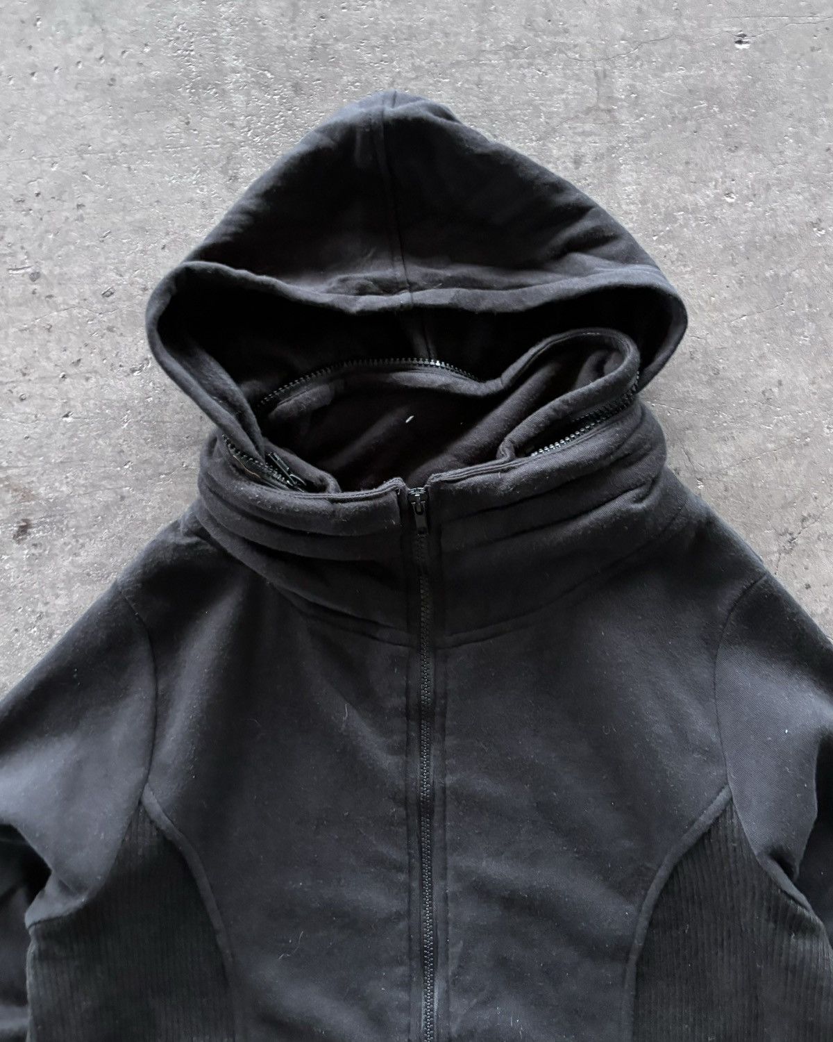 If Six Was Nine 2000s Shoo La Rue Bono Black Hoodie Size US L / EU 52-54 / 3 - 6 Thumbnail