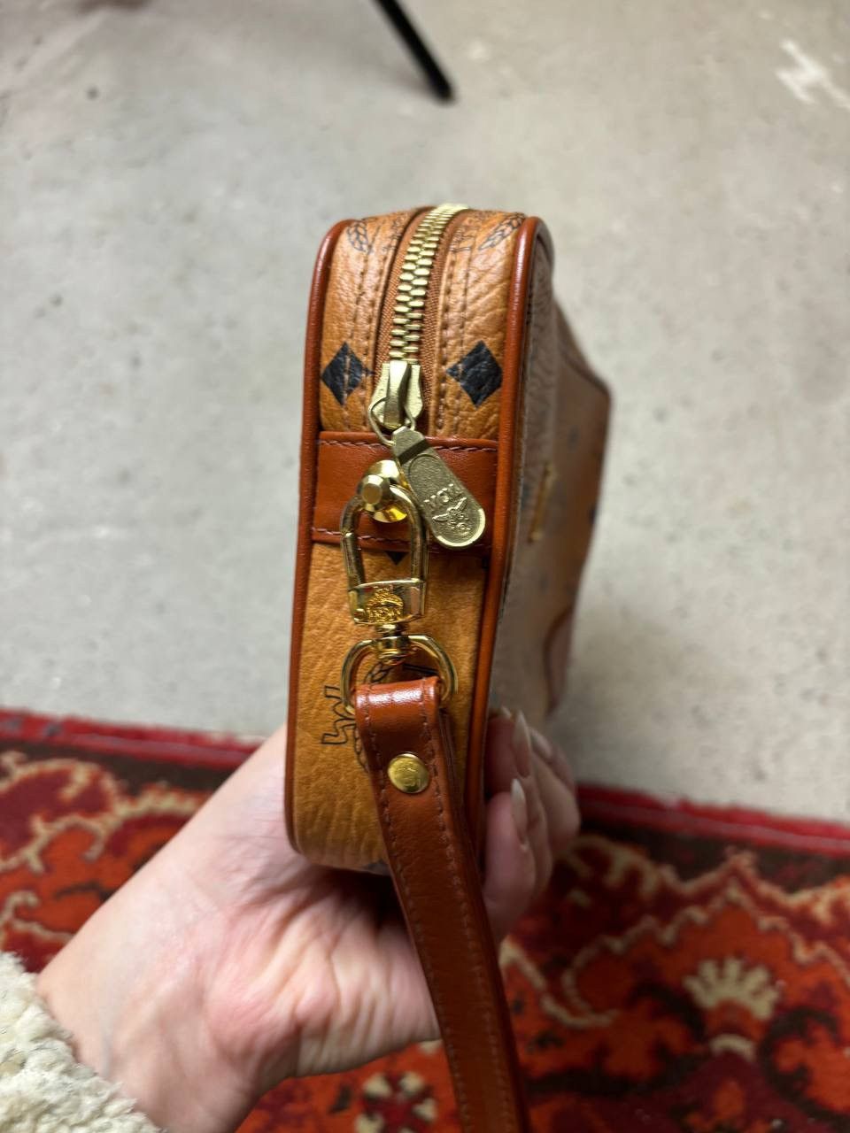 MCM × Vintage Vintage MCM Visetos Leather Boston Bag Cognac Size ONE SIZE - 7 Thumbnail