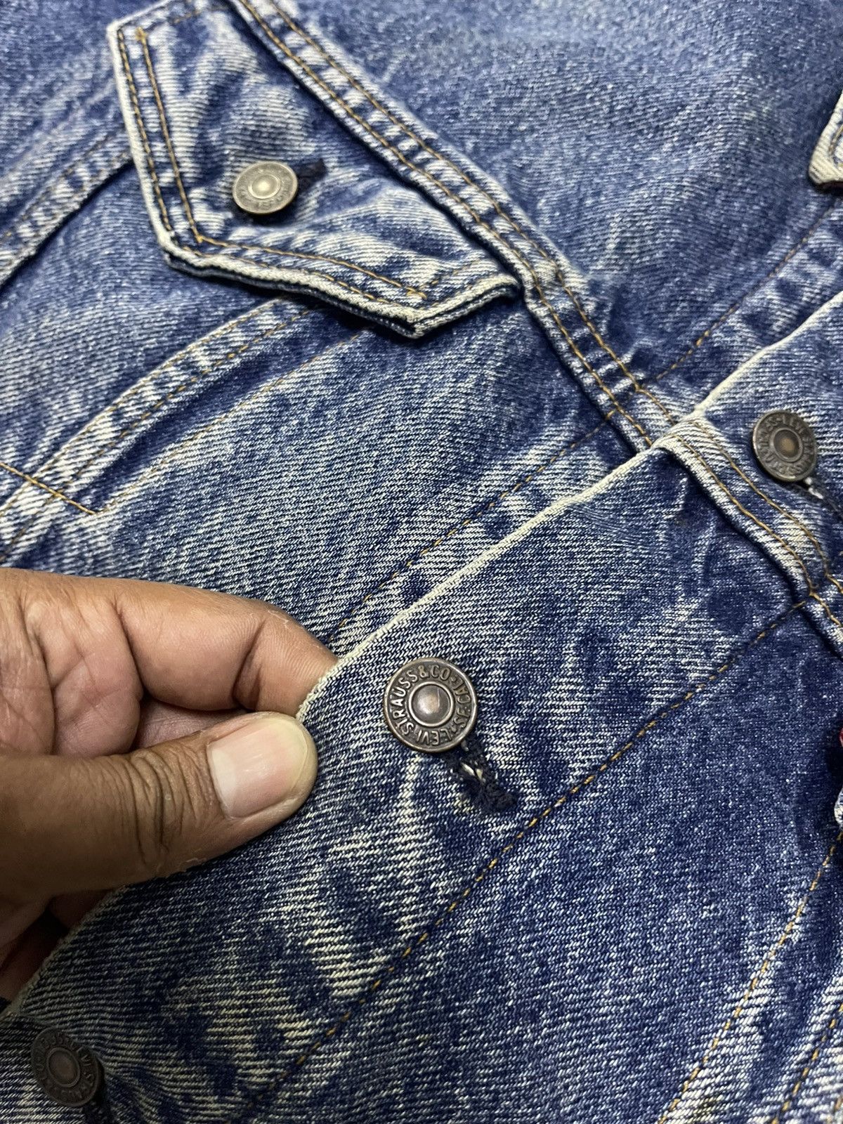 Levi's Vintage Clothing 80s LEVIS 71411 0816 TRUCKER BLANKET DENIM Size US L / EU 52-54 / 3 - 10 Thumbnail