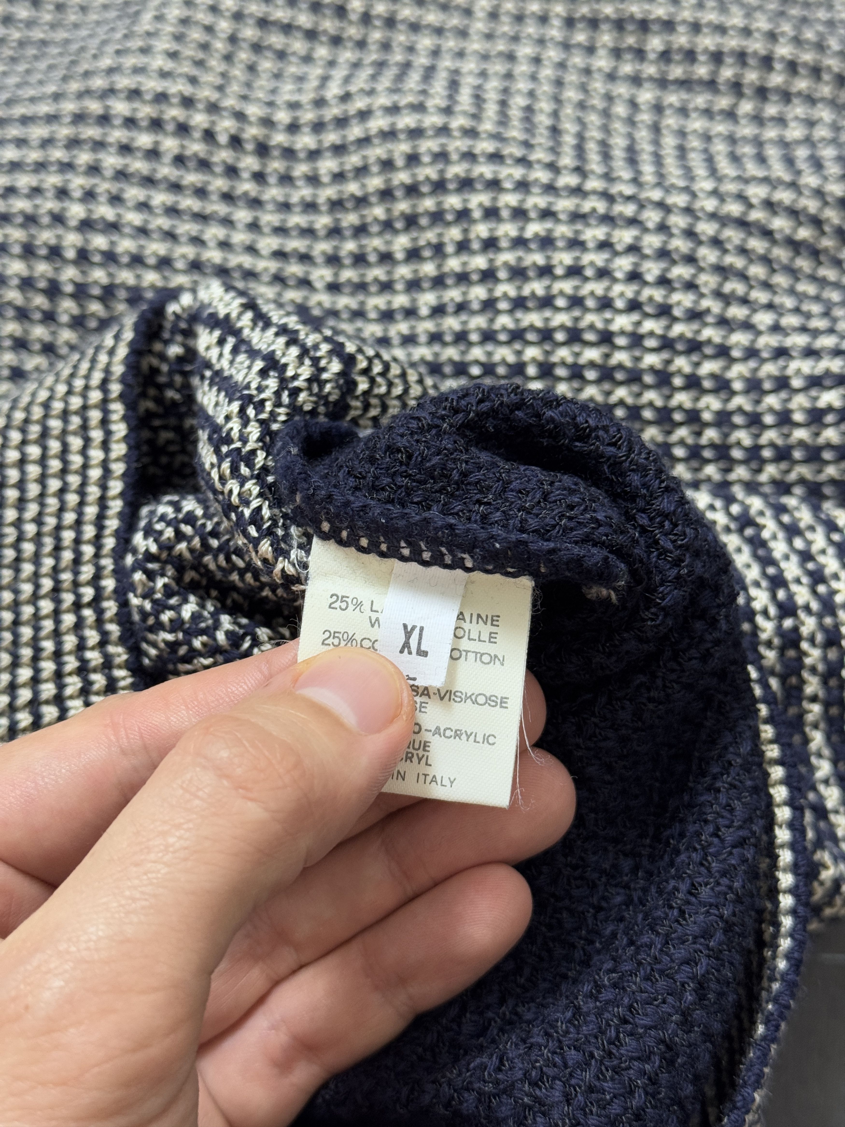 Gianfranco Ferre × Vintage Vintage Gianfranco Ferre Sweater Studio 0001 Wool Size US L / EU 52-54 / 3 - 19 Thumbnail
