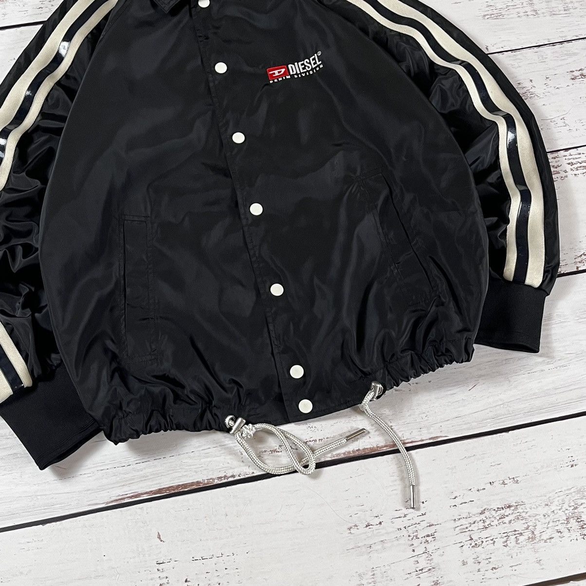Diesel Windbreaker Diesel J-Akito Relahed Fit Black Zip Jacket Y2K Size US S / EU 44-46 / 1 - 4 Thumbnail
