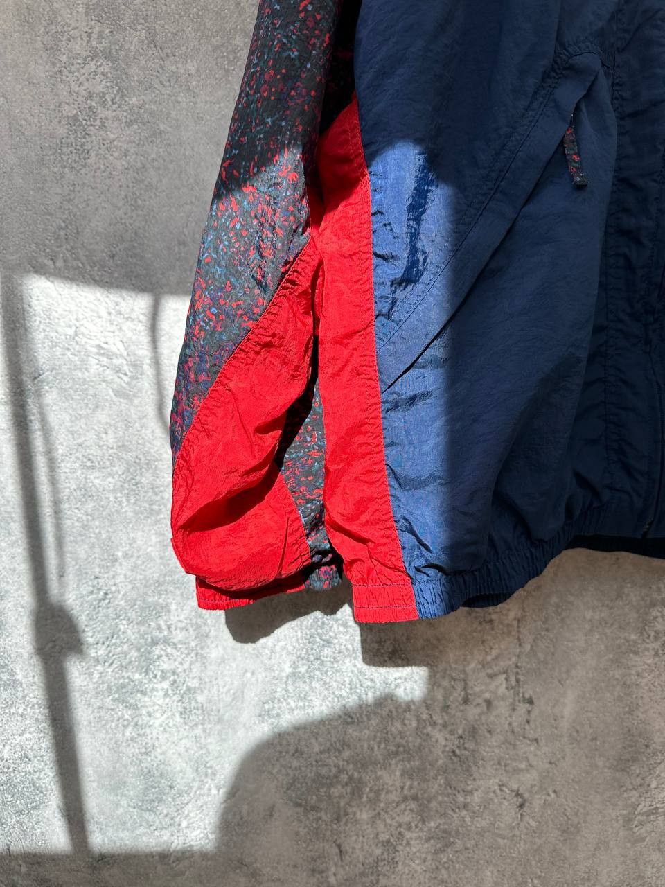 Nike × Vintage Nike Vintage 90s Light Nylon Jacket Windbreaker Retro Size US L / EU 52-54 / 3 - 11 Thumbnail