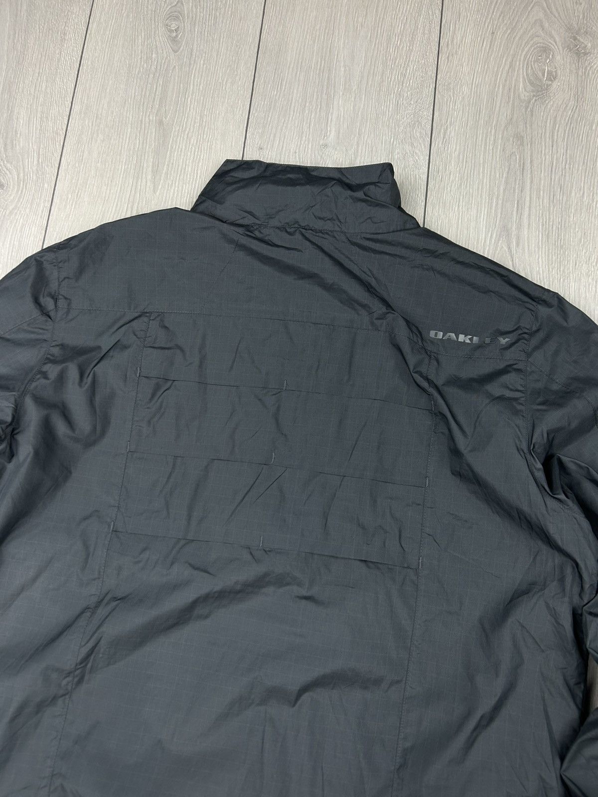 Oakley × Vintage Oakley Vintage Sample Light Jacket Grey Size L Size US M / EU 48-50 / 2 - 9 Thumbnail