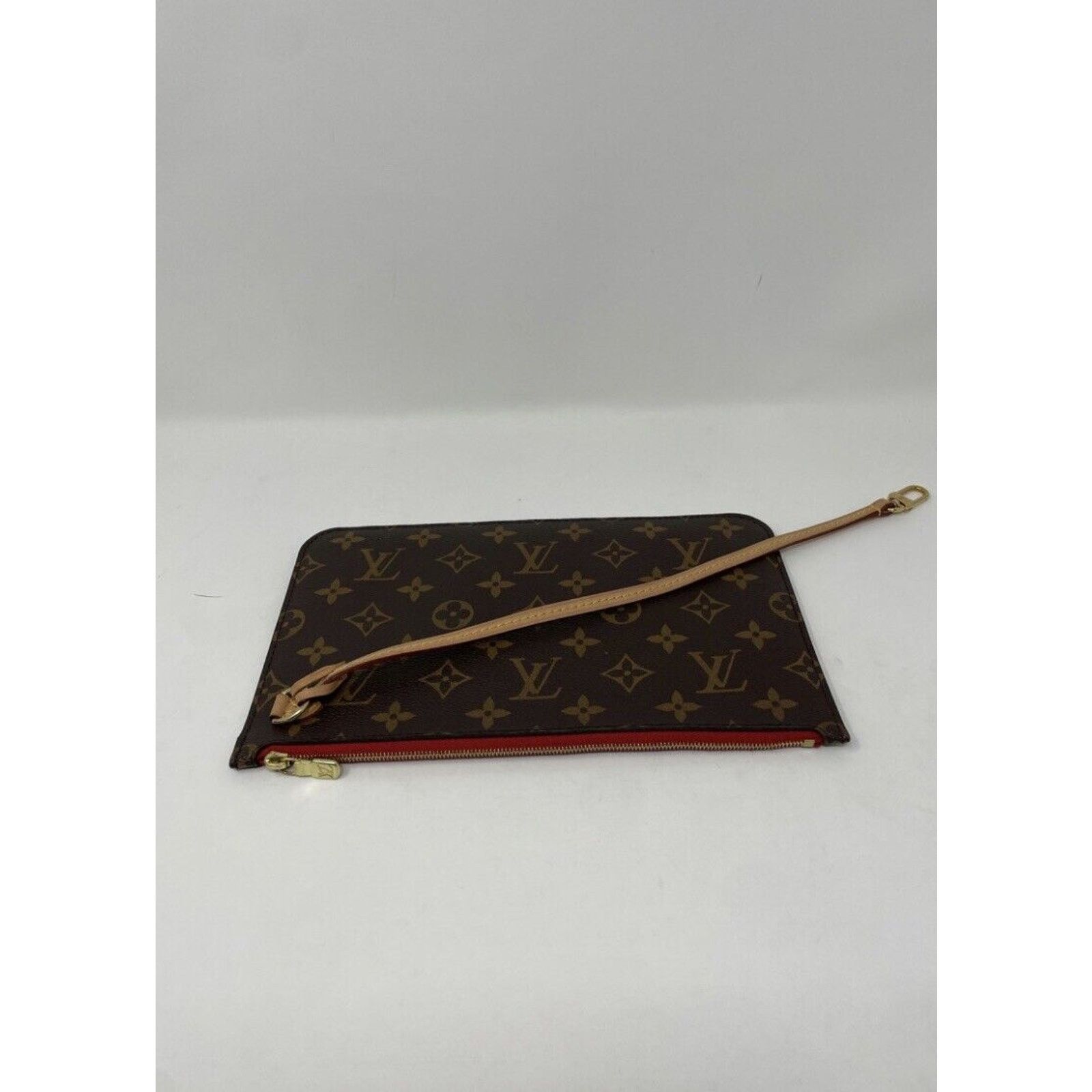 Louis Vuitton Louis Vuitton Cherry Red Monogram Neverfull Pochette Cerise Size ONE SIZE - 5 Thumbnail