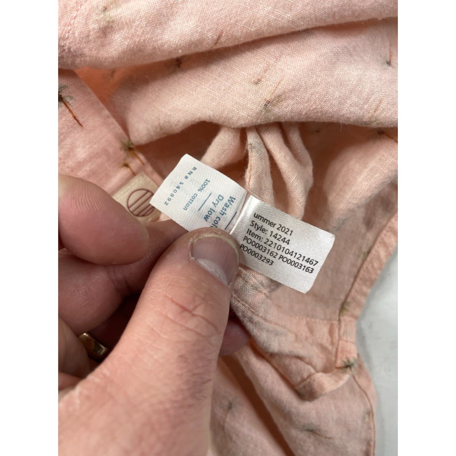 Marine Layer Marine Layer Pink Cotton Button-Down Shirt With Palms M/L User: Marine Layer Pink Cotton Button-Down Shirt with Palms M/L Size US M / EU 48-50 / 2 - 6 Thumbnail