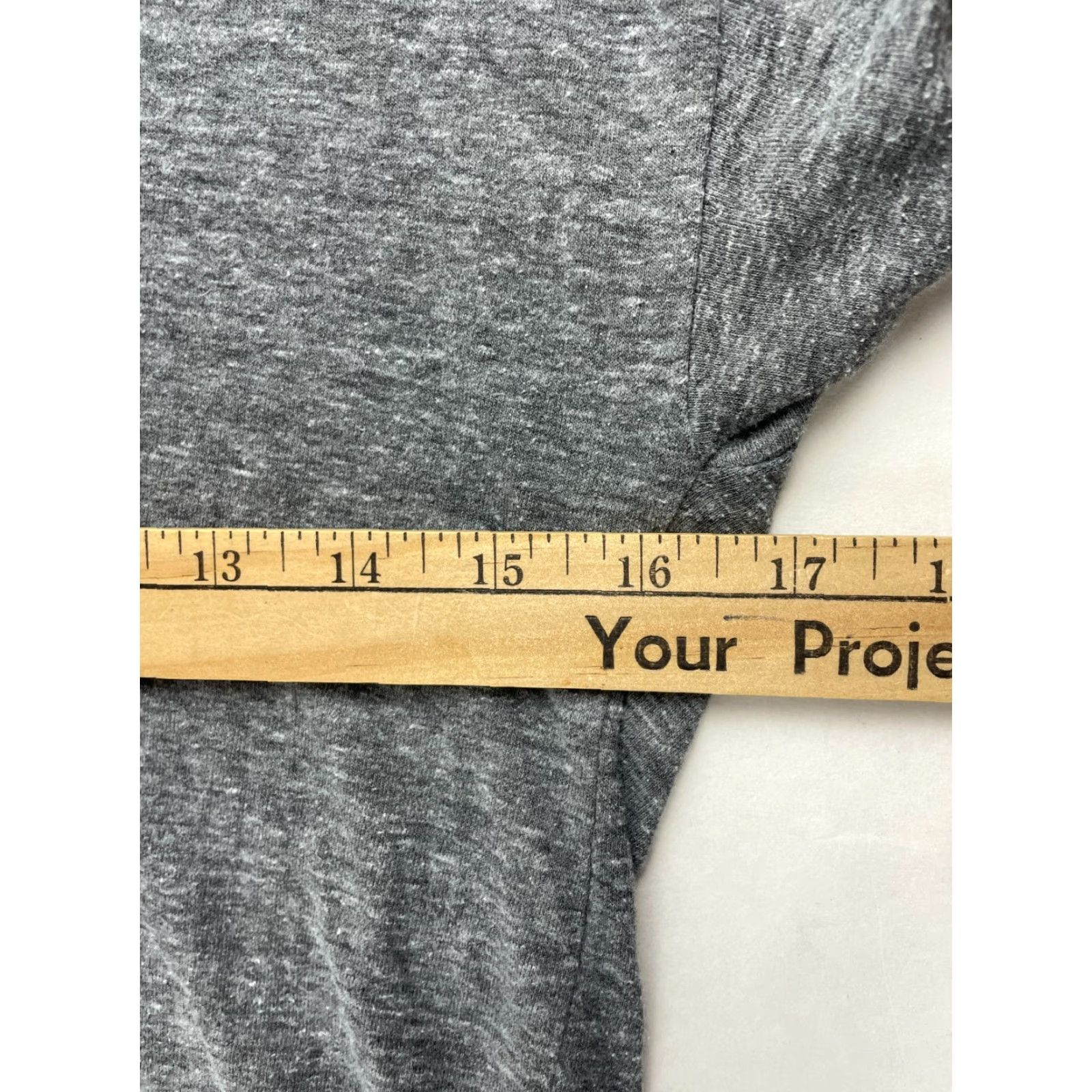 Toms TOMS T-Shirt Women’s S Gray Heather Scoop Neck Short Sleeve Plan Your Escape Shirt Womens Small Gray Heather, Regular Fit, Breathable, Basic Style Size S / US 4 / IT 40 - 5 Thumbnail