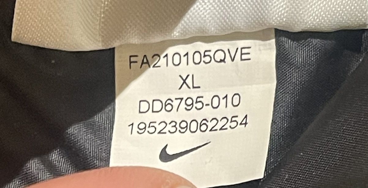 Nike Nike Puffer Jacket Size US XL / EU 56 / 4 - 4 Thumbnail