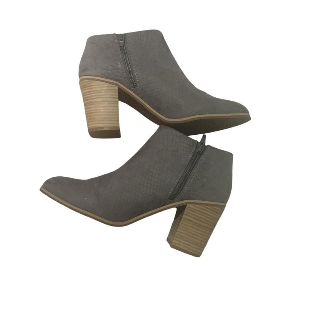 Designer Born in California/BC size 9 Size US 9 / IT 39 - 6 Thumbnail