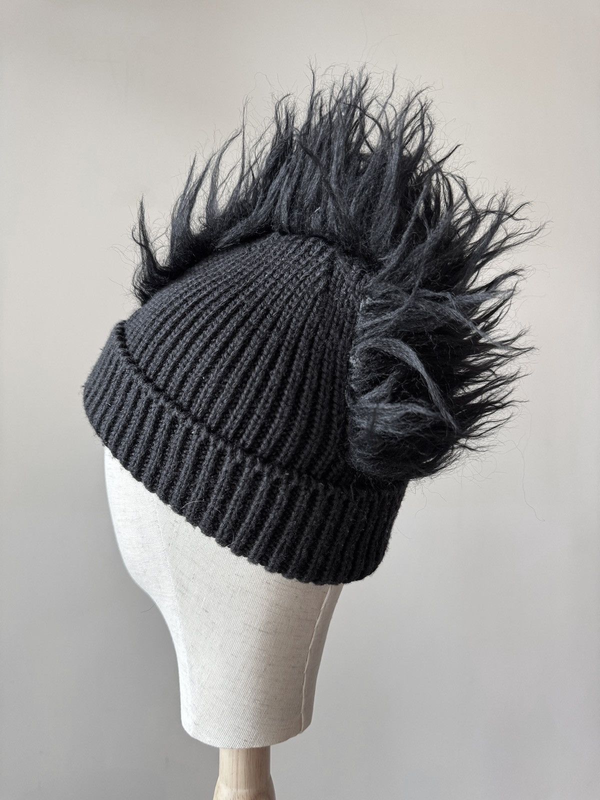Prada Prada AW19 Mohawk Wool Beanie Size 32 - 4 Thumbnail