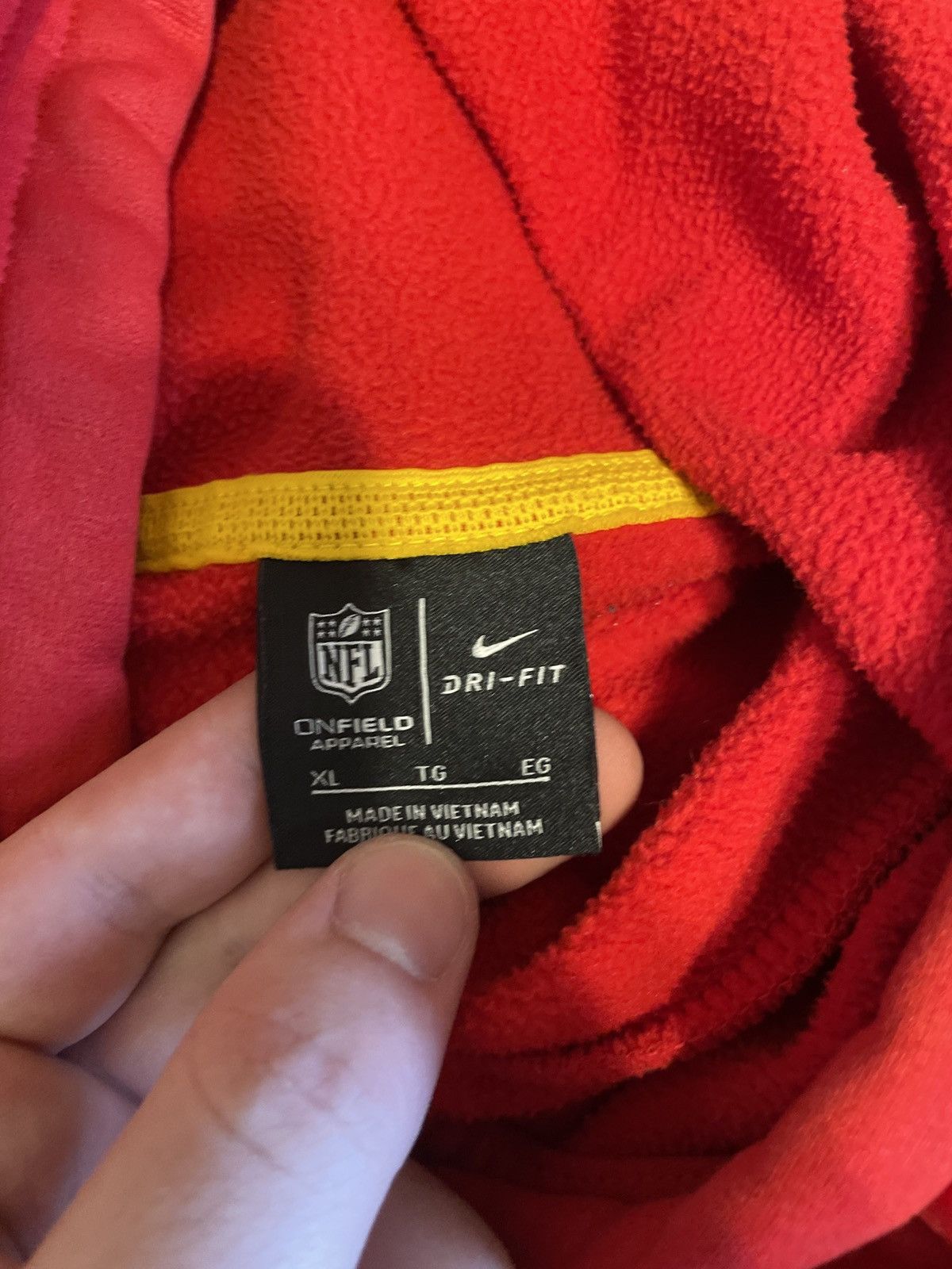 Nike 2019 Kansas City Chiefs Nike On-Field Apparel Hoodie Size US XL / EU 56 / 4 - 2 Thumbnail