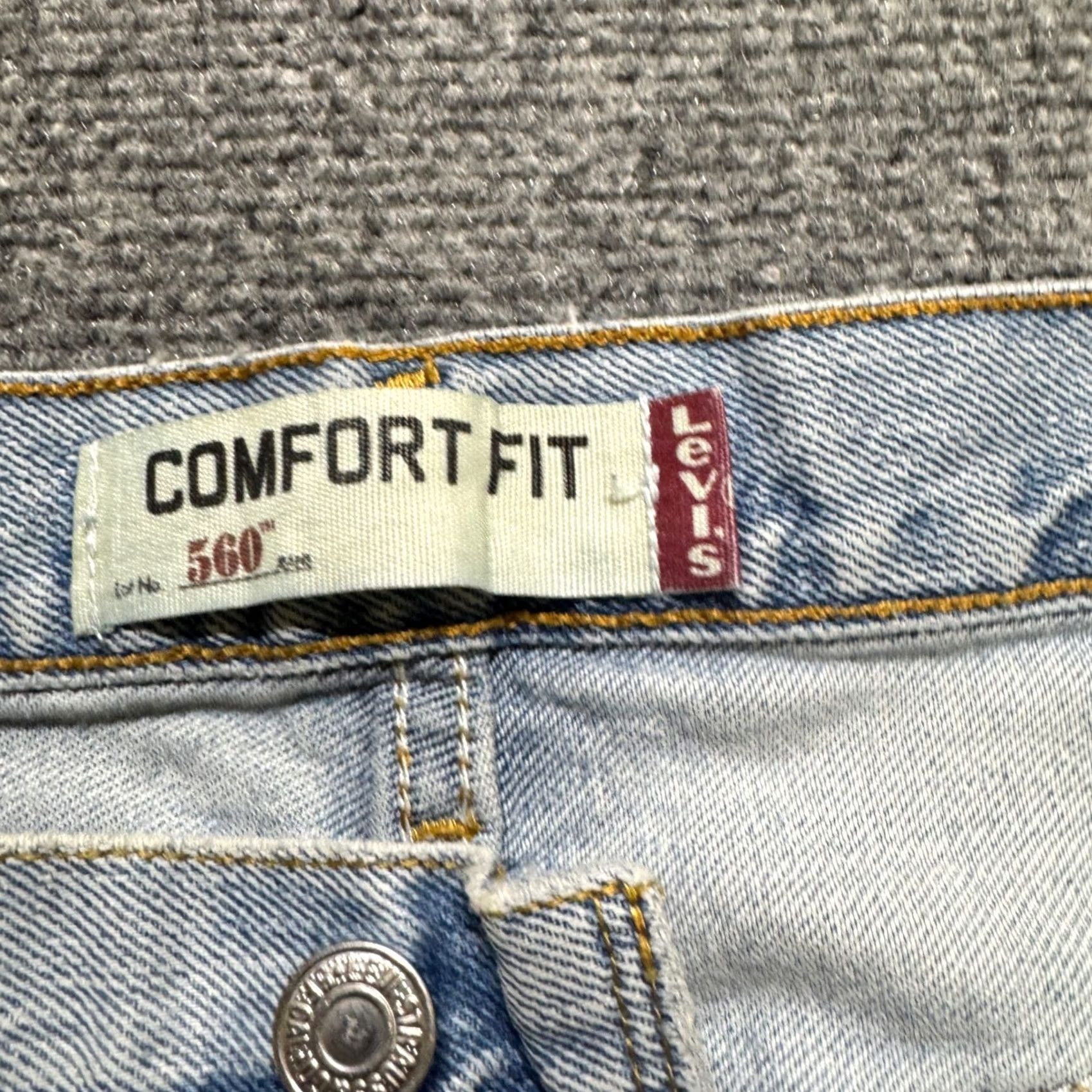 Denime VINTAGE Levi 560 Denim Jeans 38x32 Light Washed Comfort Fit Taper Relaxed Y2K Mens Blue Straight Mens Size US 38 / EU 54 - 3 Thumbnail