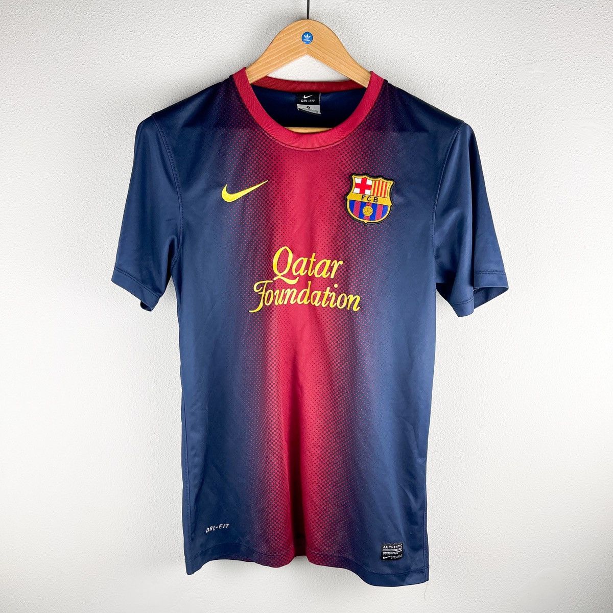 Other BARCELONA 2012 2013 HOME SHIRT FOOTBALL SOCCER JERSEY NIKE Size US S / EU 44-46 / 1 - 1 Thumbnail