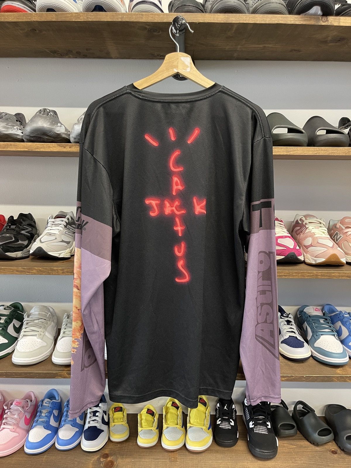 Travis Scott Travis Scott Cactus Jack Long sleeve Gaming Size US L / EU 52-54 / 3 - 3 Thumbnail