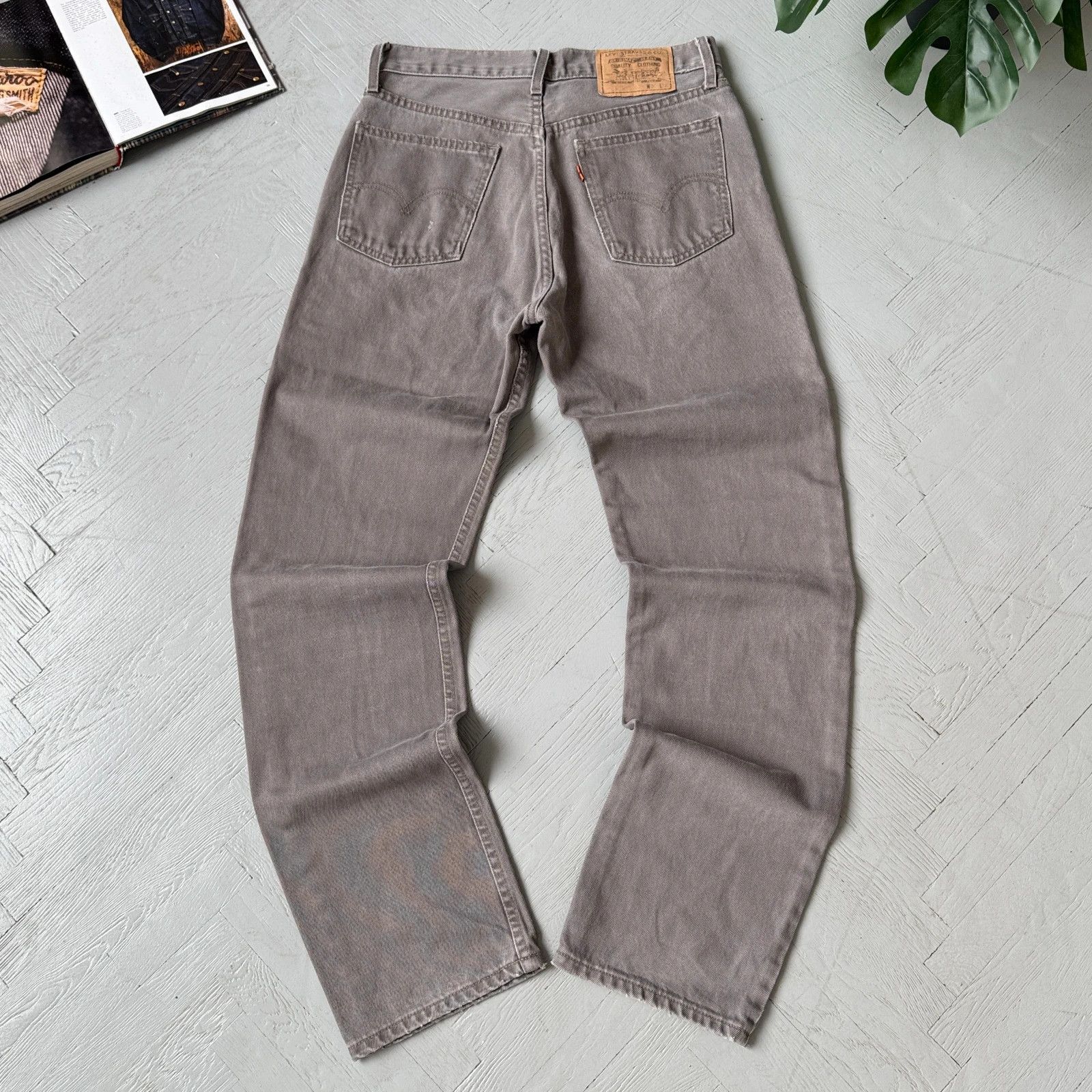 Levi's Vintage 90s Levi's Orange Tab Gray Denim Boyfriend Jeans Size US 30 / EU 46 - 1 Thumbnail
