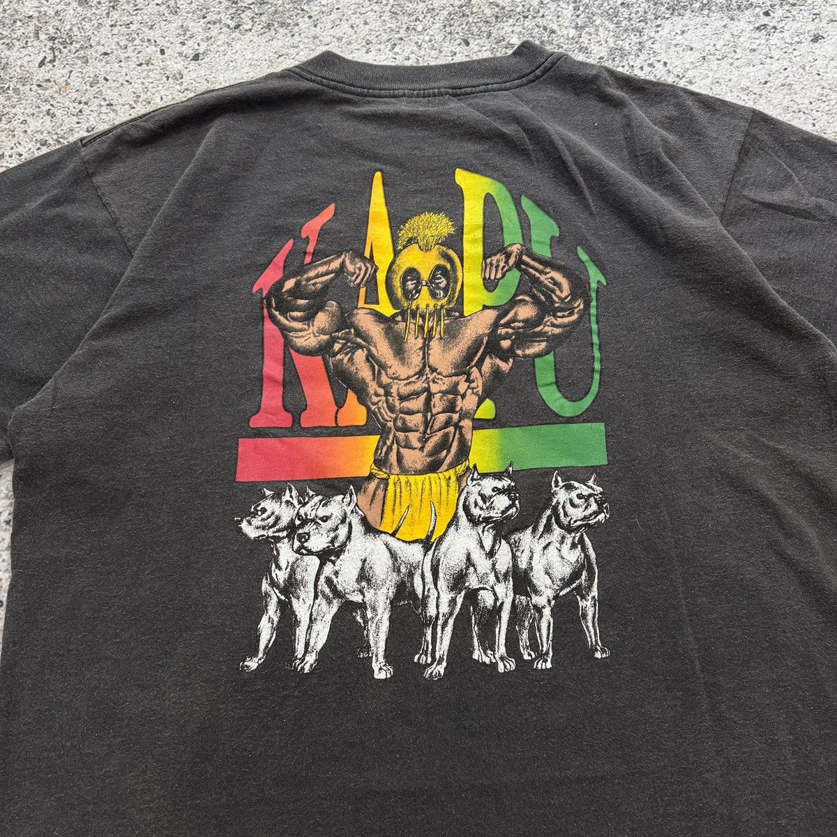 Vintage 90s Hawaiian Legends Kapu Sun Faded Tee ERD Grunge Size US XL / EU 56 / 4 - 7 Thumbnail