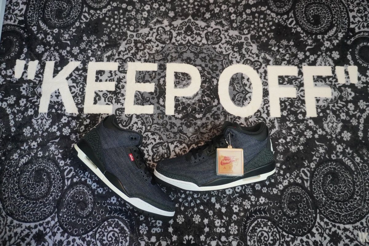 Jordan Brand × Levi's Air Jordan 3 x Levi’s- Indigo Sz 11.5 Size US 11.5 / EU 44-45 - 1 Thumbnail