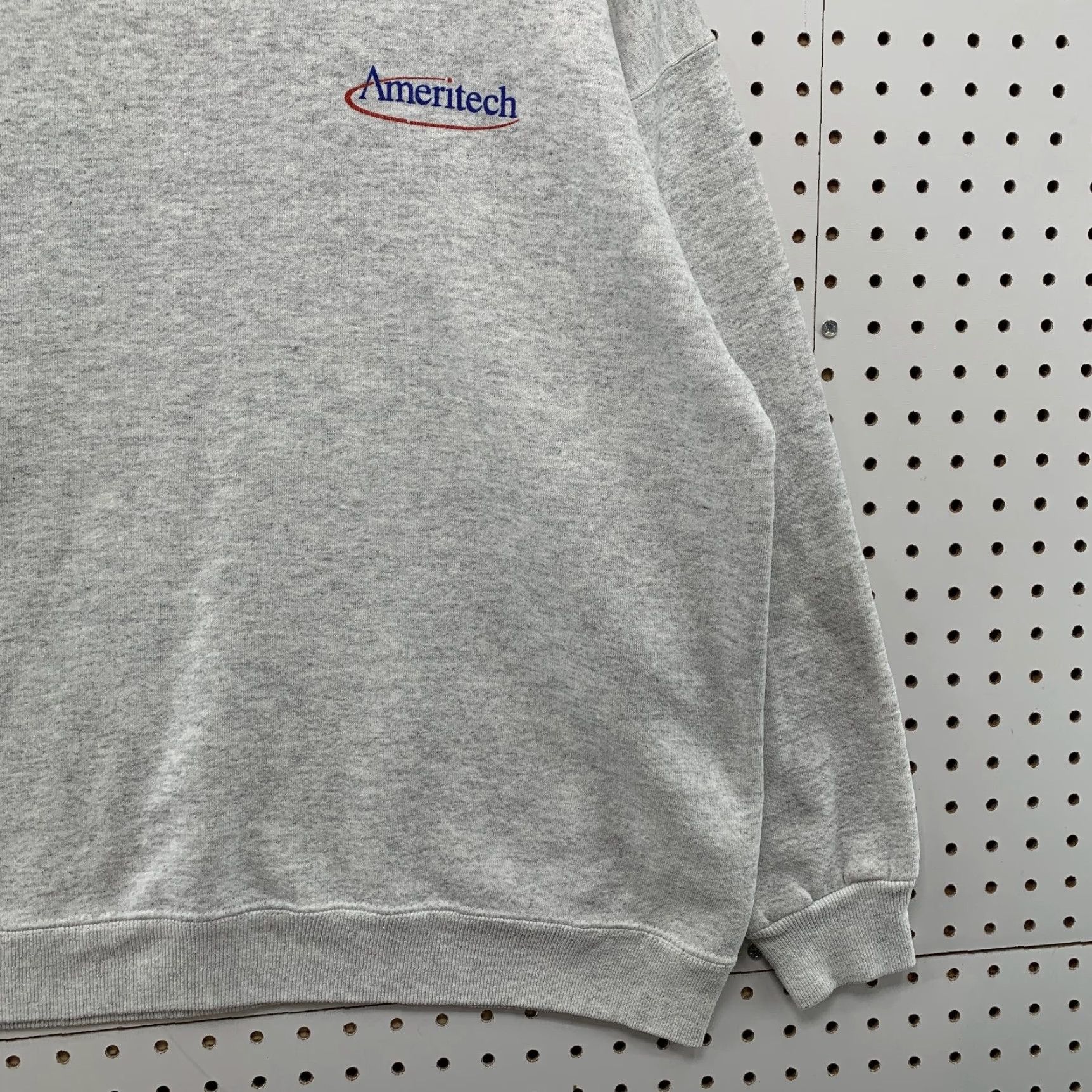 Lee VINTAGE Ameritech Sweatshirt Men XL Gray Crewneck USA Punk Skate Dad USA Shirt Mens XL Gray Punk USA Crewneck Sweatshirt Size US XL / EU 56 / 4 - 5 Thumbnail