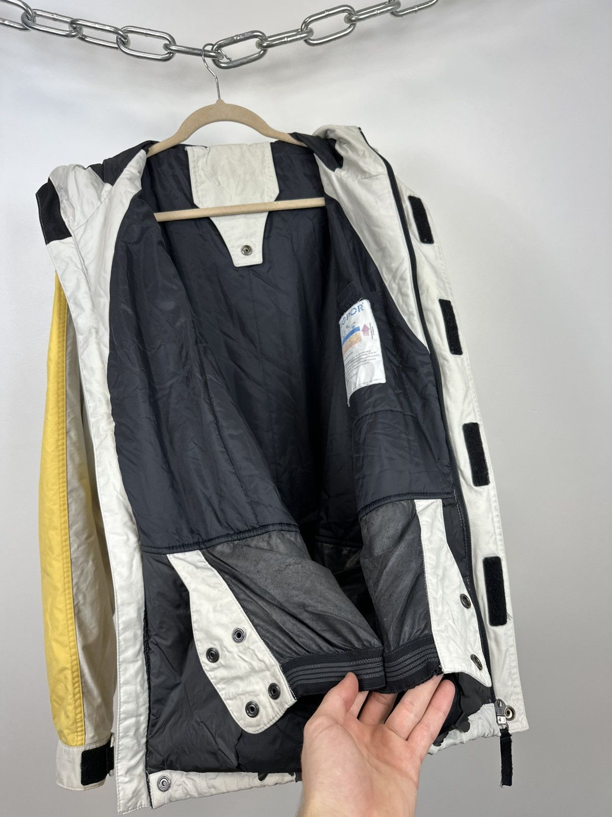 Quiksilver Vintage Quiksilver Gorpcore Shell Ski Snowboarding Jacket Size US L / EU 52-54 / 3 - 13 Thumbnail