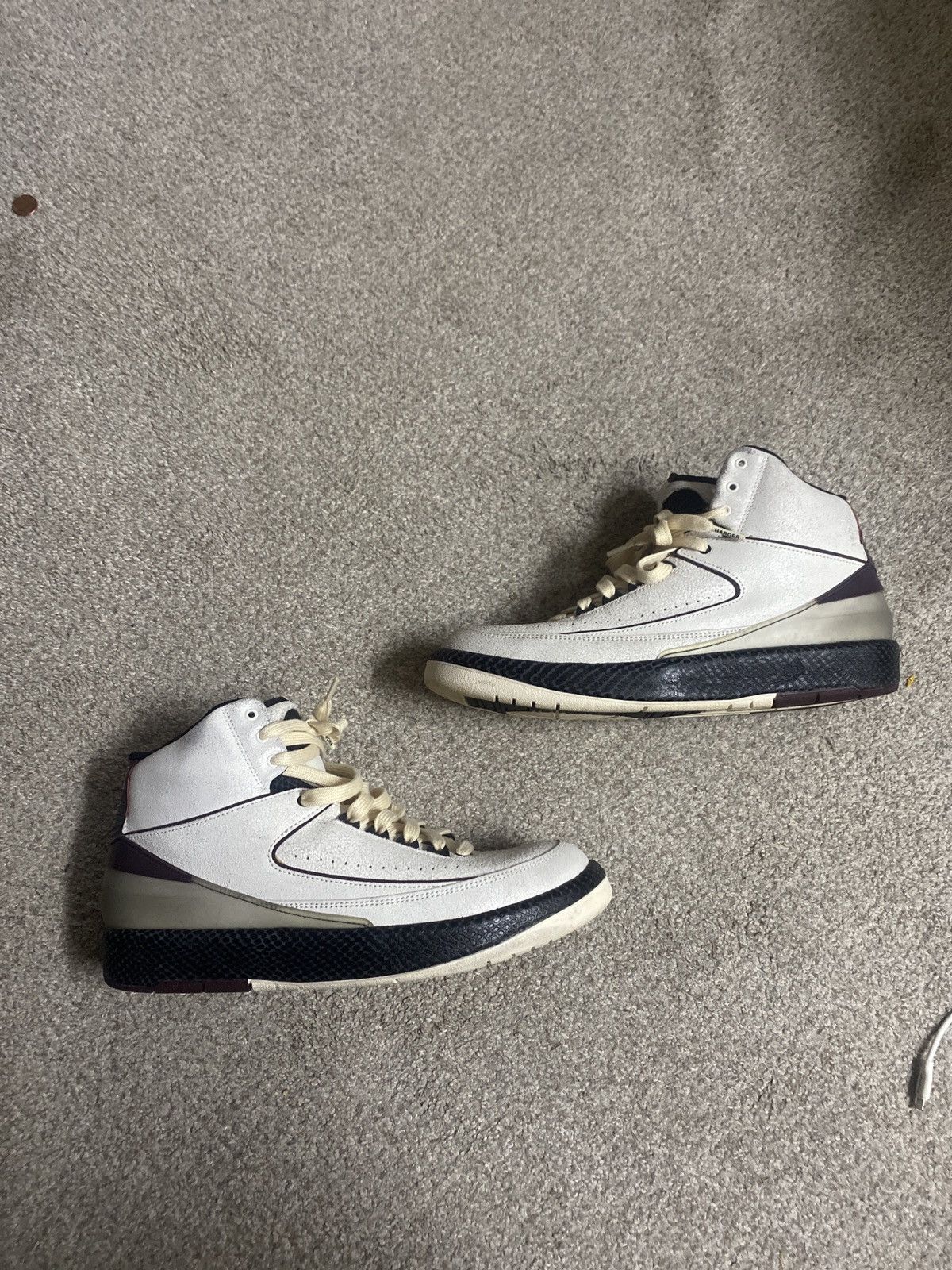 Jordan Brand Air Jordan 2 Maníere Size US 10.5 / EU 43-44 - 2 Thumbnail