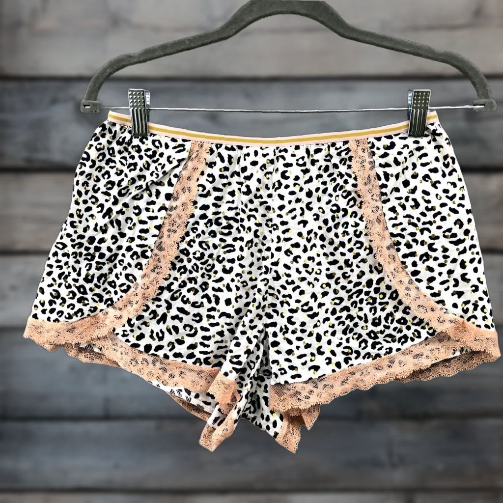 Victoria's Secret Victoria's Secret Leopard Print Lace Lounge Shorts Women's Small S Multicolor Size 28" / US 6 / IT 42 - 1 Thumbnail
