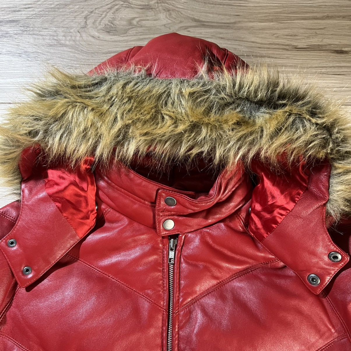 Supreme Supreme FW05 Leather Down Puffer Jacket Red Fur Trim Vintage Size US M / EU 48-50 / 2 - 3 Thumbnail