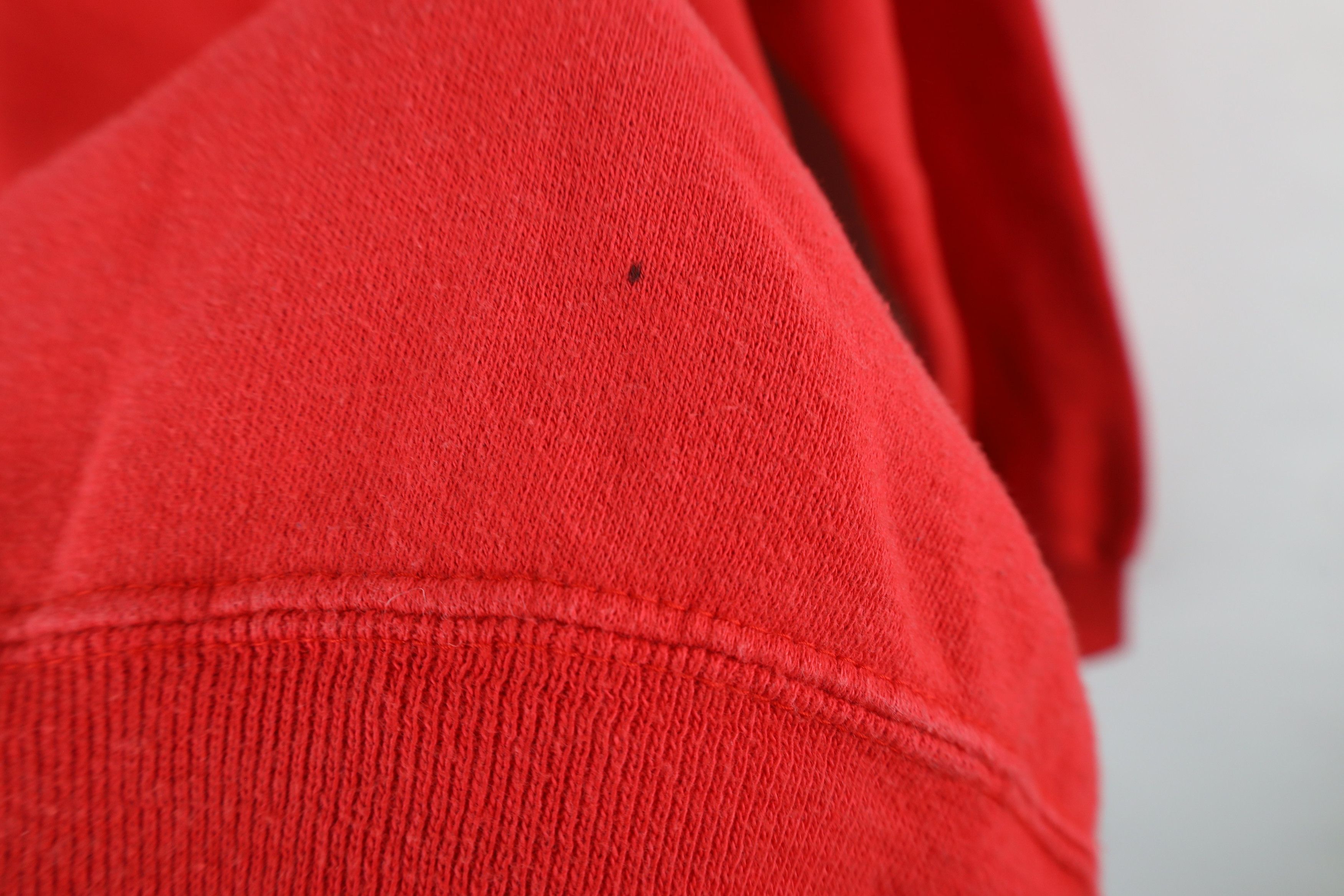 Vintage Vintage 70s Streetwear Gusset Raglan Sweatshirt Red USA Size US L / EU 52-54 / 3 - 10 Thumbnail
