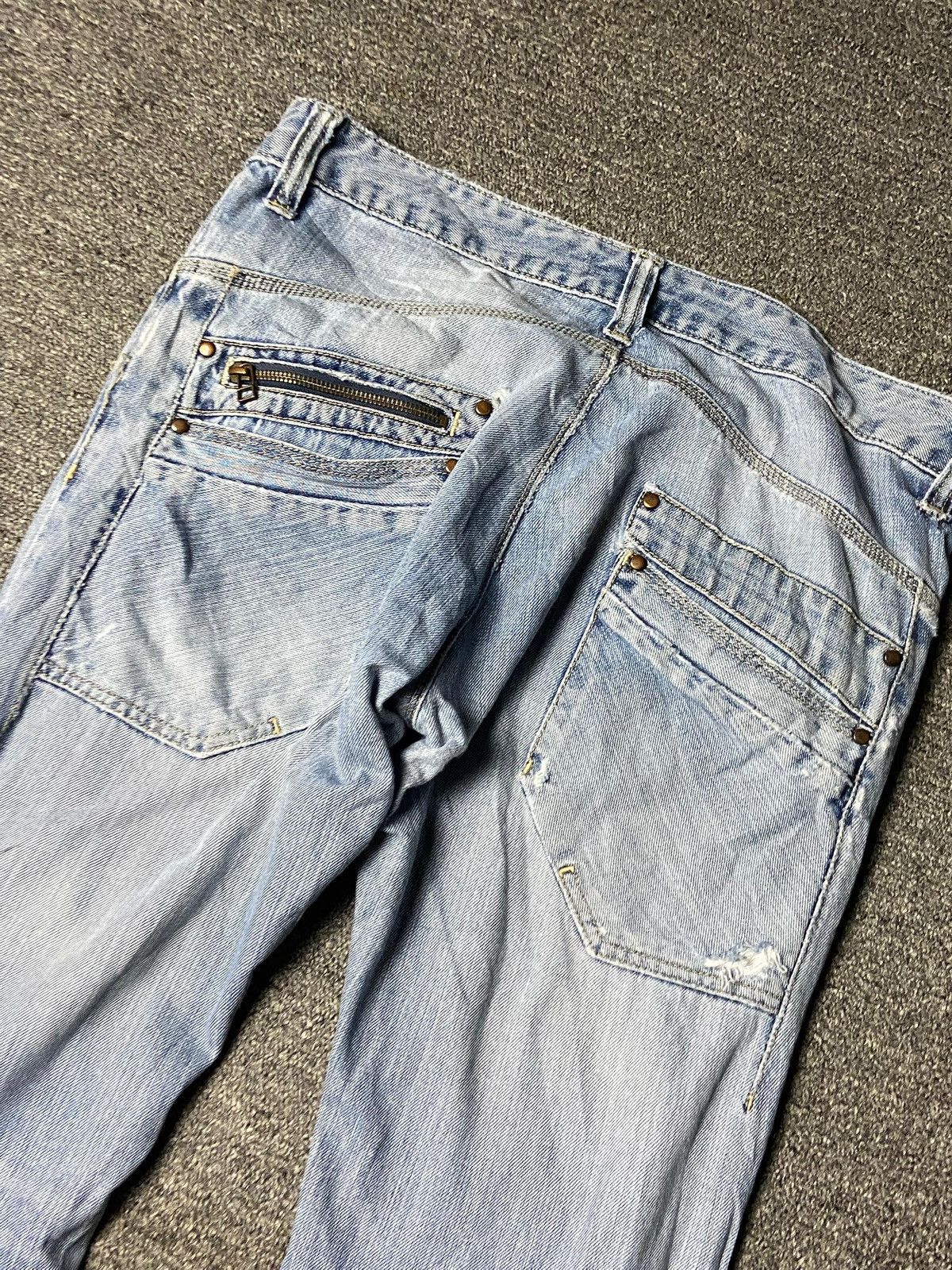 Japanese Brand Roots Three Style Distressed Denim Jeans (162) Size US 34 / EU 50 - 3 Thumbnail