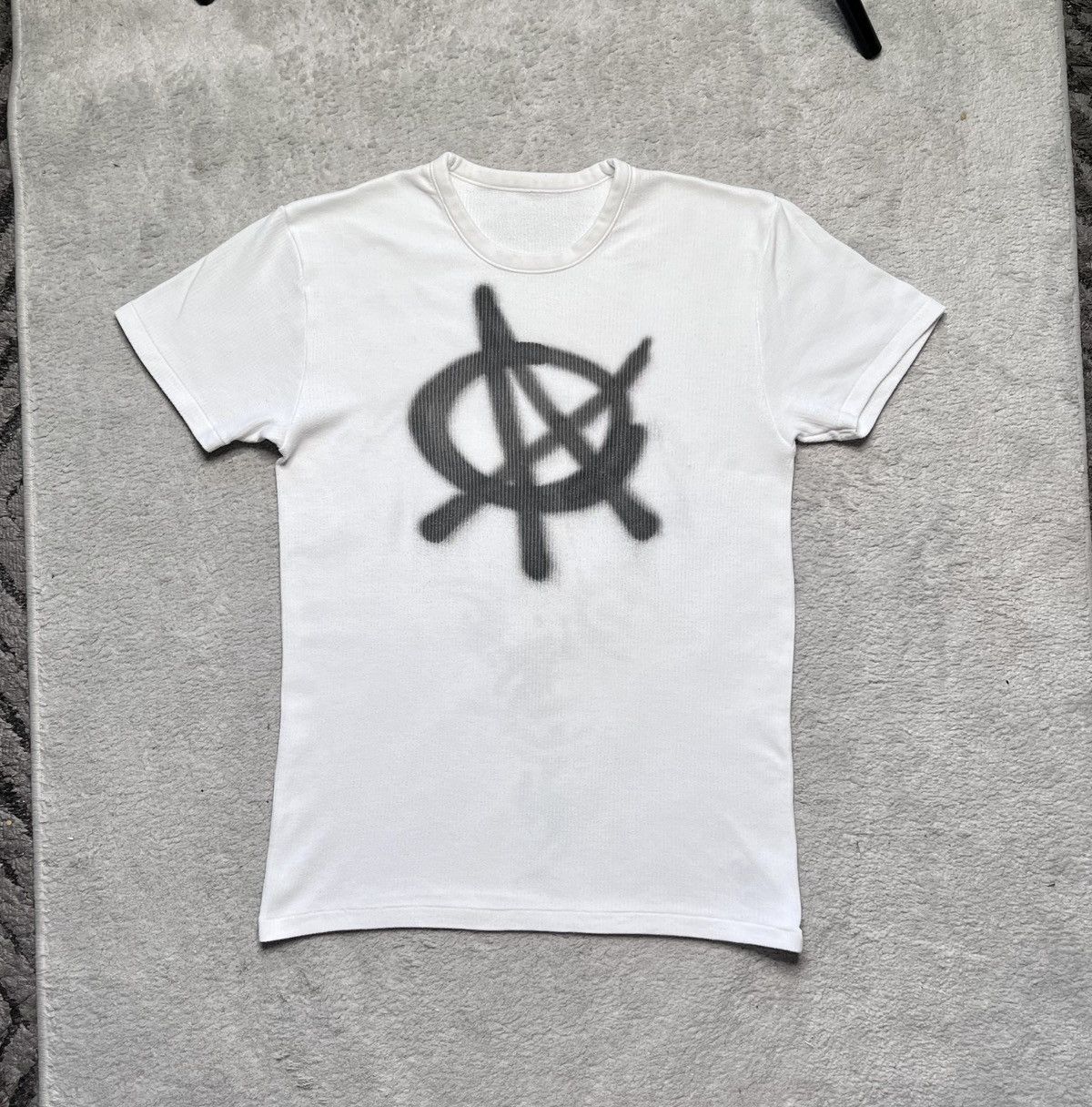 Vintage Vintage White T-Shirt Tee Print Anarchy Grafiti Size US M / EU 48-50 / 2 - 1 Thumbnail